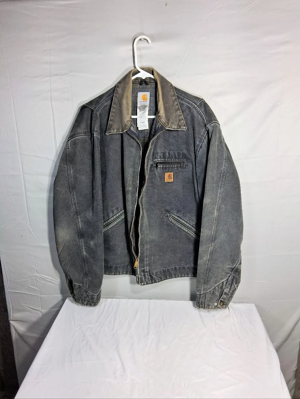 Carhartt Men's Large Detroit J97 Black or Petrol Blanket Sun-faded Coat/Jacket